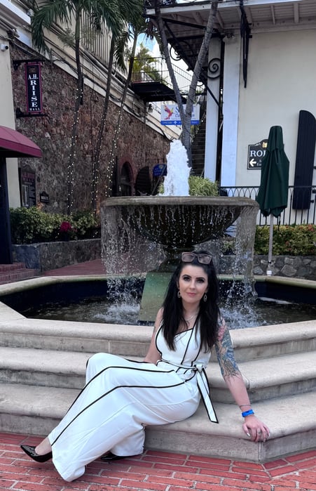 Oriel Virgin Island Fountain